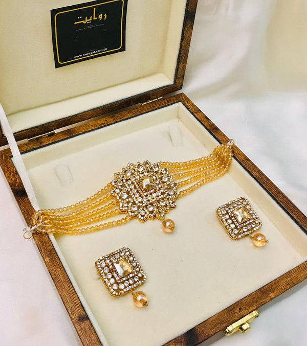 Choker Set by RAWAYAT Gold Plated Stones Choker Set with Earrings g4 gol3