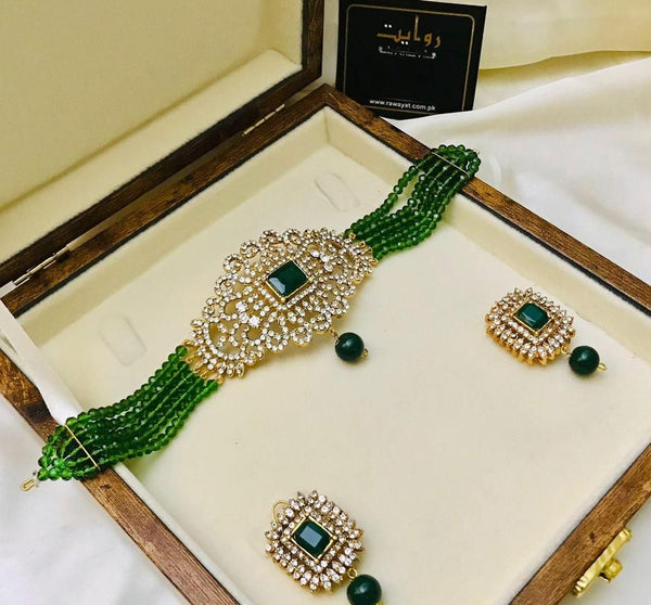 Choker Set by RAWAYAT Gold Plated Stones Choker Set with Earrings g4 gree4