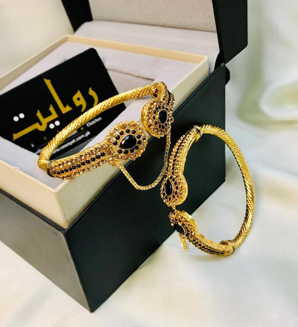 Kara Bracelet by RAWAYAT Gold Plated Openable Kara Bracelet vph7