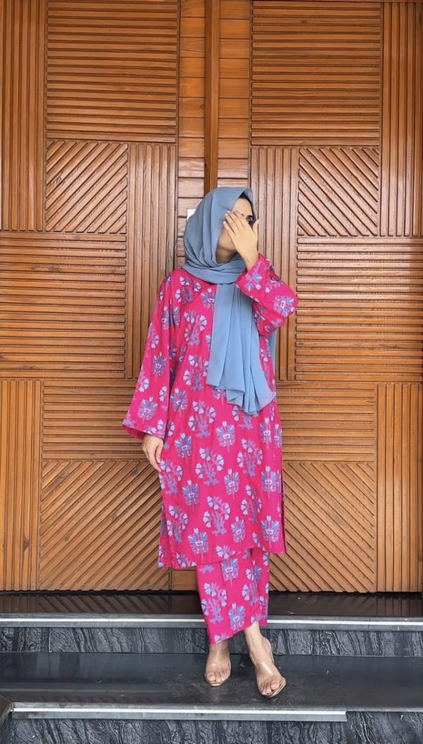 Womens Stitched Premium Lilen Suit by Sapphire red 5j8