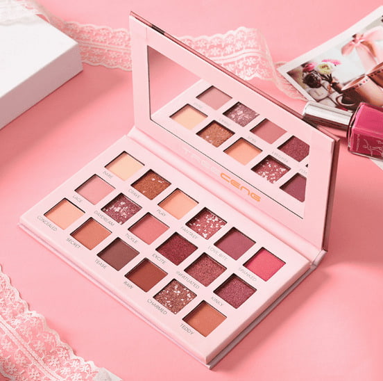 NUDE Eyeshadow Palette