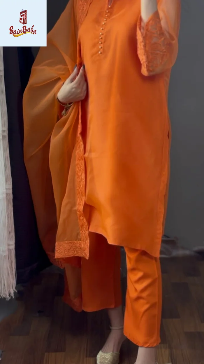 Women's Elegant 3-Piece Eid Suit | Plain Fabric with Embroidered Dupatta Border - Image 11